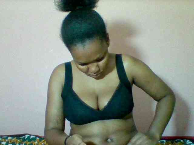 Sexyapple2002 webcam