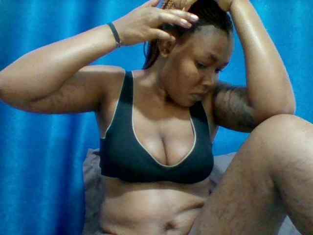 Sexyapple2002 webcam