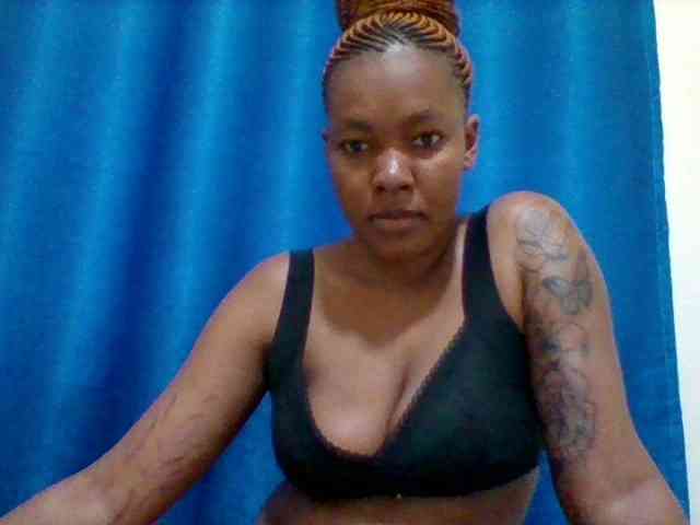 Sexyapple2002 webcam