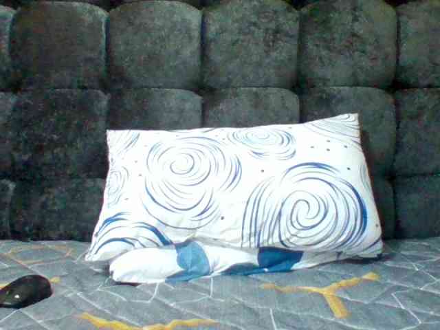 Sexyapple2002 webcam