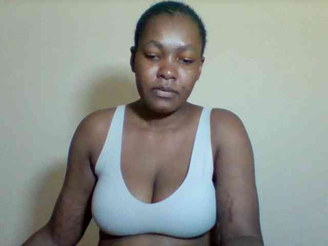 Sexyapple2002 webcam