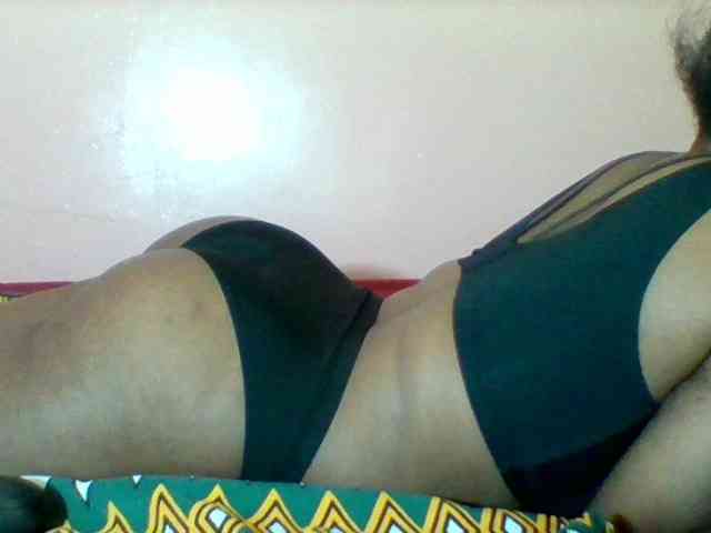 Sexyapple2002 webcam