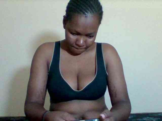 Sexyapple2002 webcam