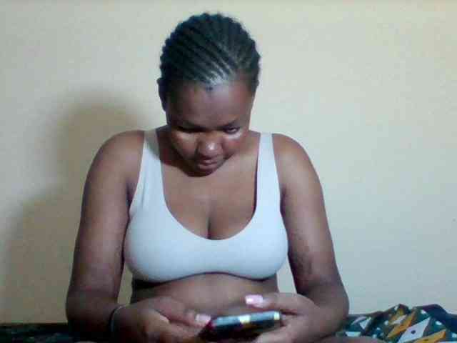 Sexyapple2002 webcam