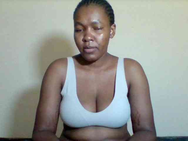 Sexyapple2002 webcam