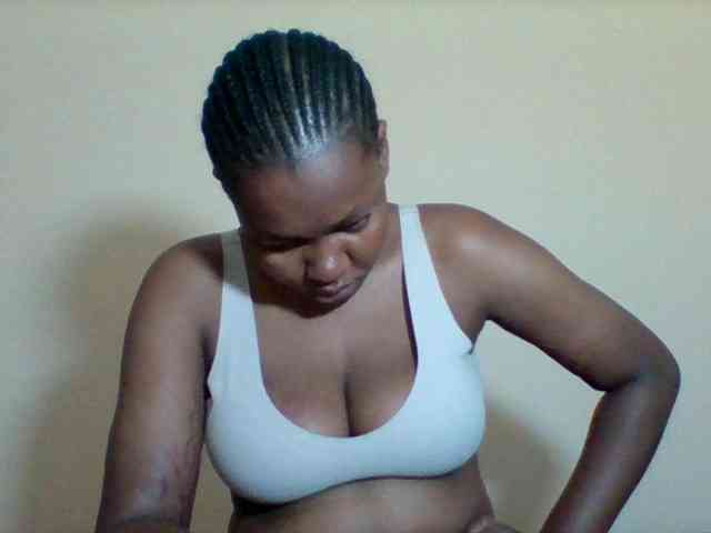 Sexyapple2002 webcam