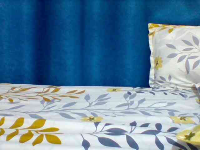 Sexyapple2002 webcam