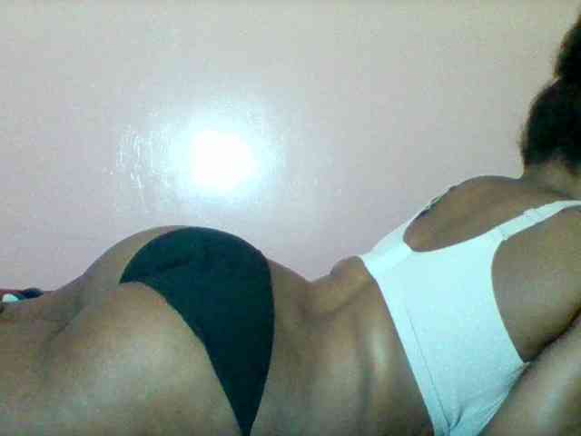 Sexyapple2002 webcam