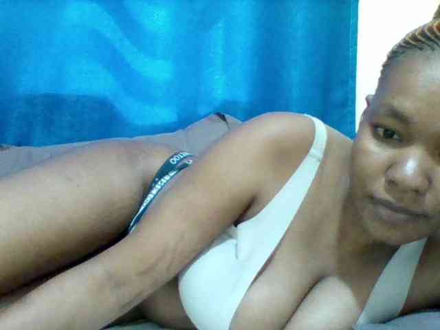 Sexyapple2002 webcam