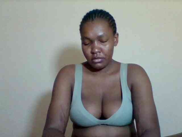 Sexyapple2002 webcam