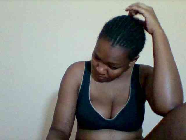 Sexyapple2002 webcam