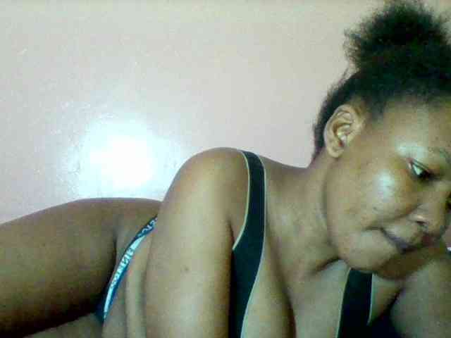 Sexyapple2002 webcam