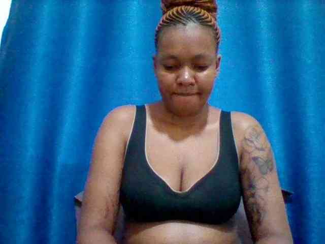 Sexyapple2002 webcam