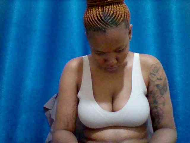 Sexyapple2002 webcam