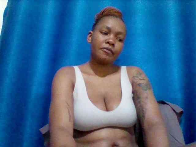 Sexyapple2002 webcam