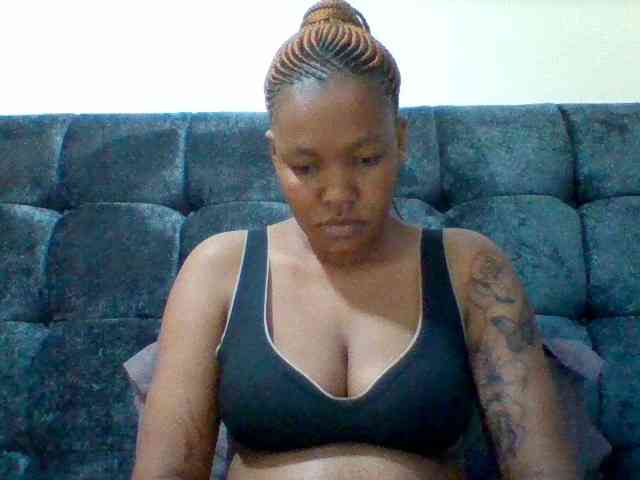 Sexyapple2002 webcam