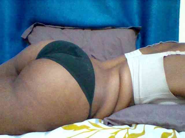 Sexyapple2002 webcam