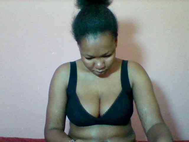 Sexyapple2002 webcam