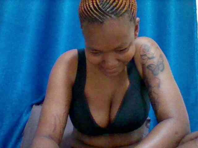 Sexyapple2002 webcam