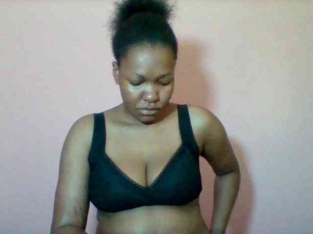 Sexyapple2002 webcam