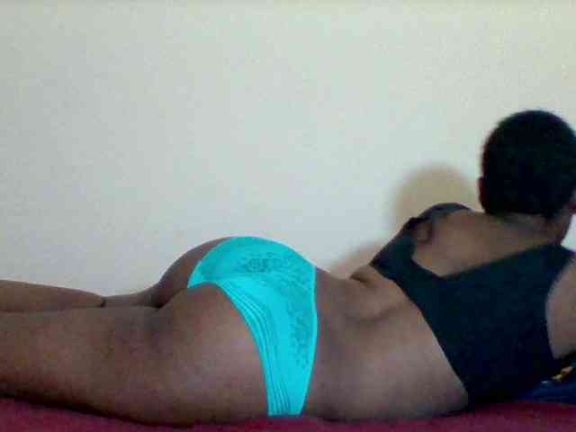 Sexyapple2002 webcam