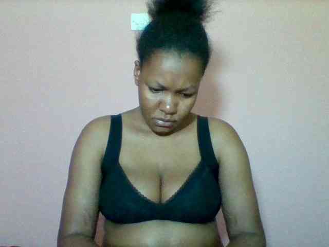 Sexyapple2002 webcam