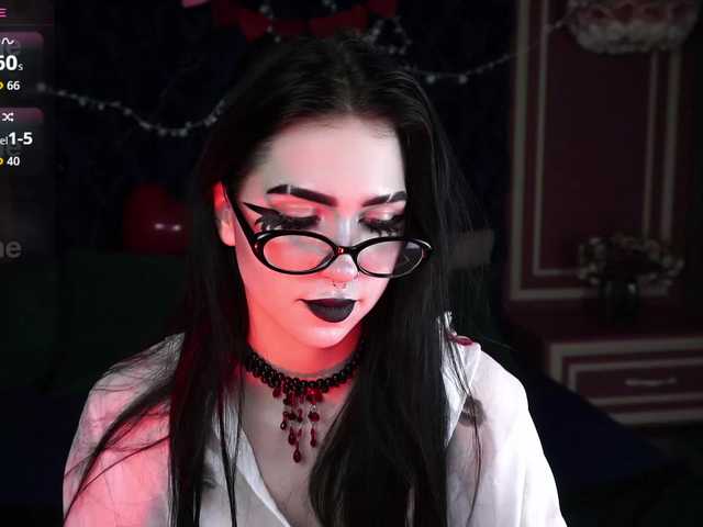 JuicyJess's BongaCams show and profile