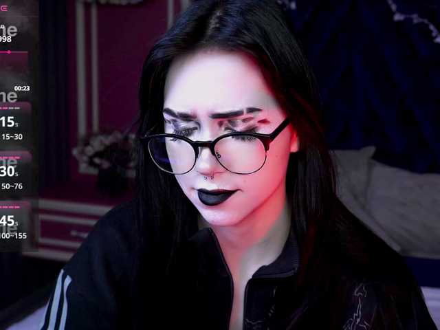 JuicyJess's BongaCams show and profile