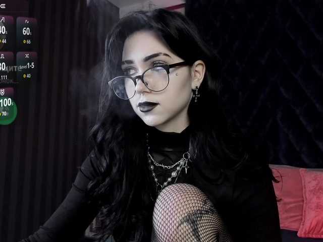 JuicyJess's BongaCams show and profile