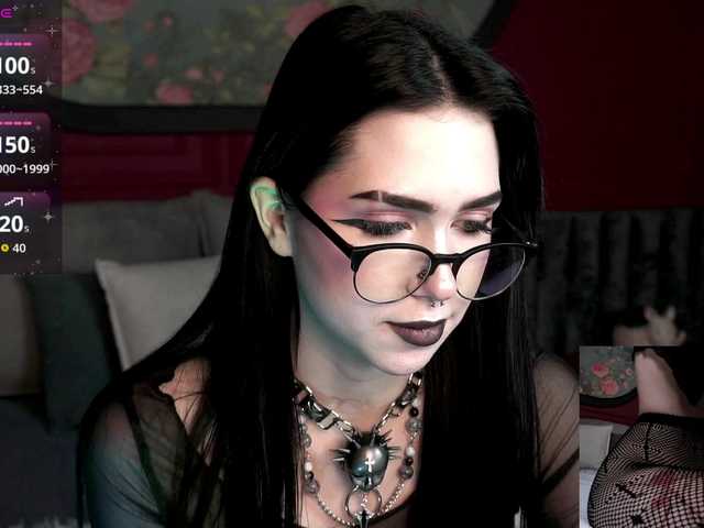 JuicyJess's BongaCams show and profile