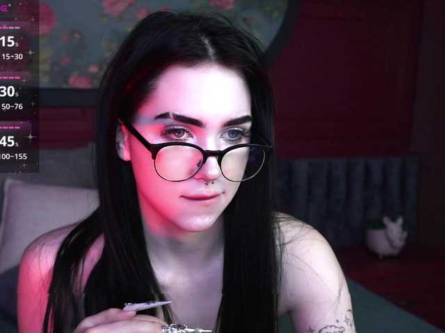 JuicyJess's BongaCams show and profile