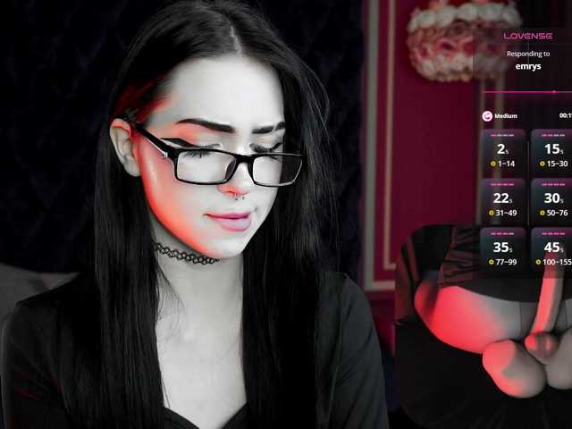 JuicyJess's BongaCams show and profile