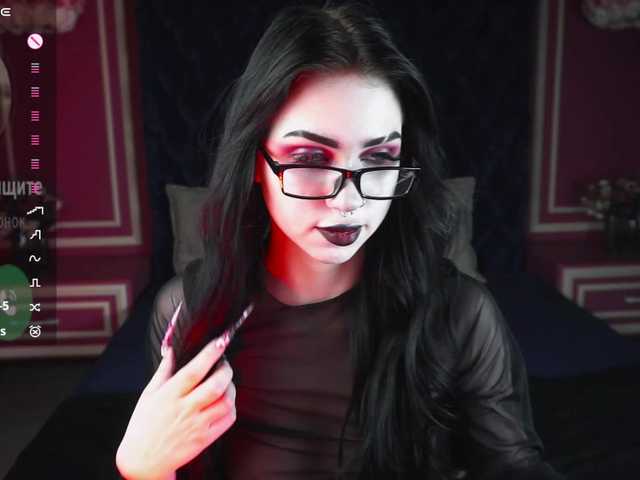 JuicyJess's BongaCams show and profile