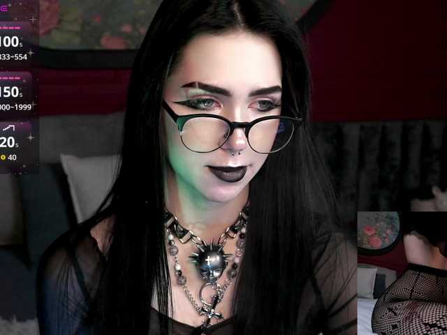 JuicyJess's BongaCams show and profile