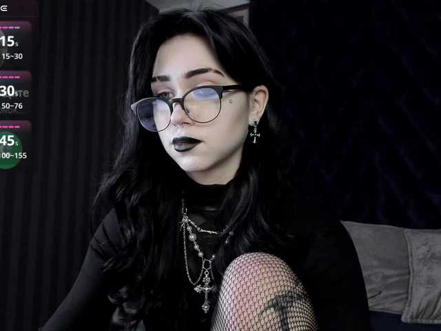 JuicyJess's BongaCams show and profile