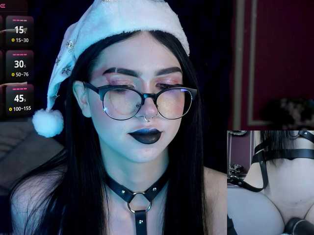 JuicyJess's BongaCams show and profile