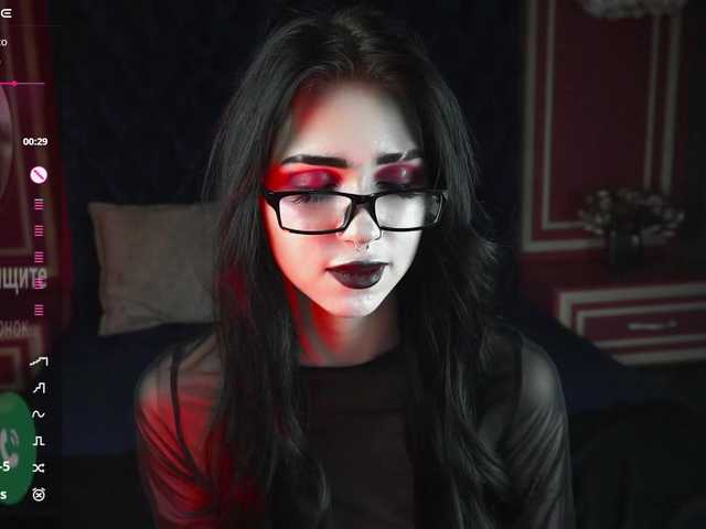 JuicyJess's BongaCams show and profile