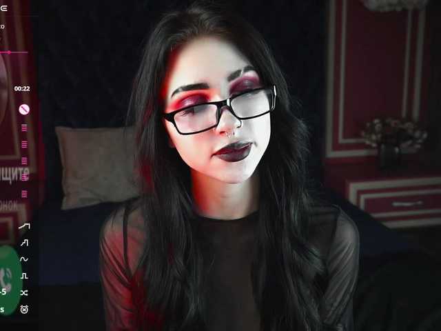 JuicyJess's BongaCams show and profile