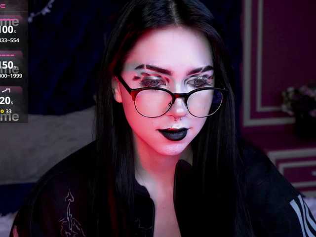 JuicyJess's BongaCams show and profile