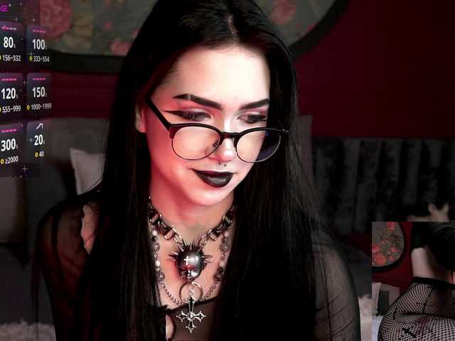 JuicyJess's BongaCams show and profile