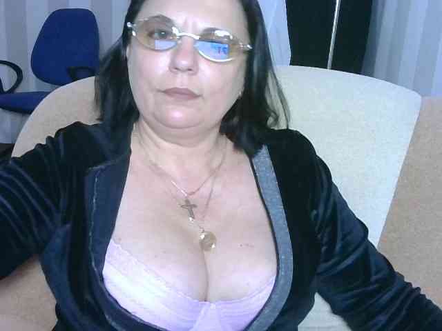 CrazyBlueberry webcam