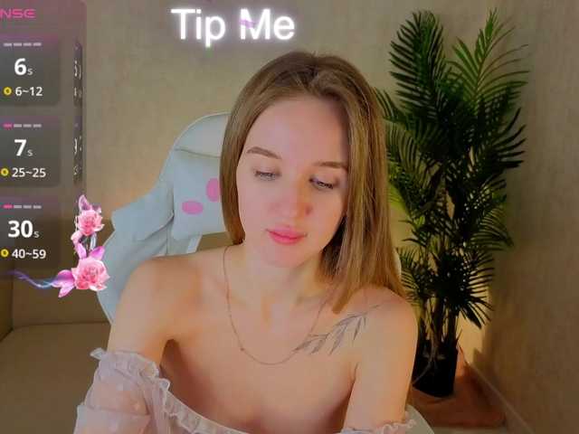 Kiana-White's BongaCams show and profile