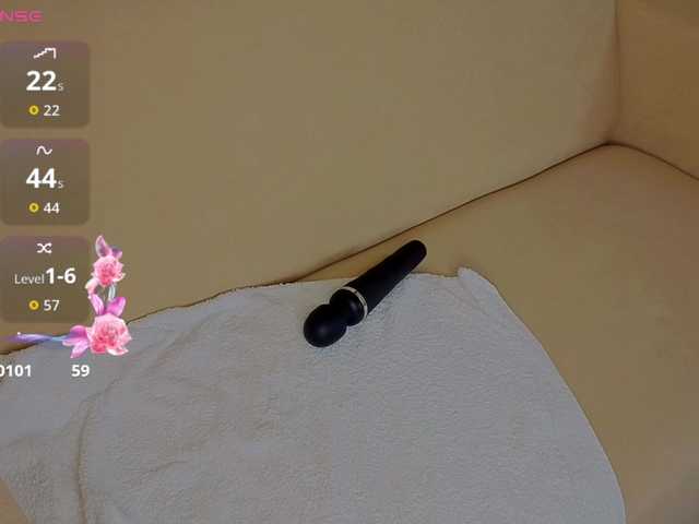 Kiana-White's BongaCams show and profile