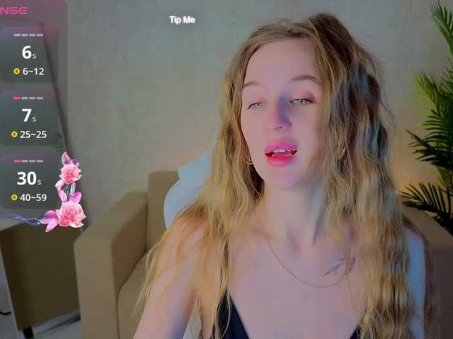 Kiana-White's BongaCams show and profile