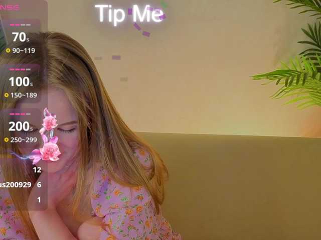 Kiana-White's BongaCams show and profile