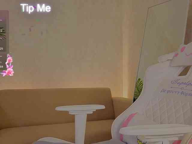 Kiana-White Kiana-White