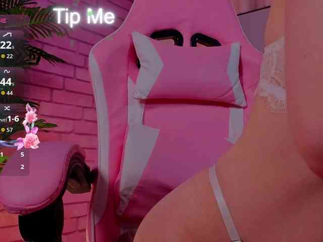 Kiana-White Kiana-White