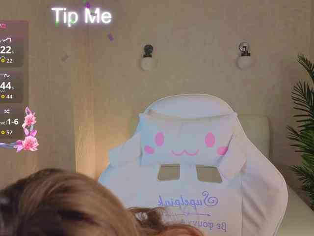 Kiana-White Kiana-White