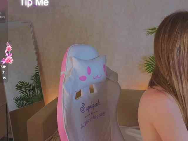 Kiana-White Kiana-White