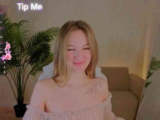 Kiana-White Kiana-White